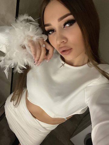 Николь Клинцы